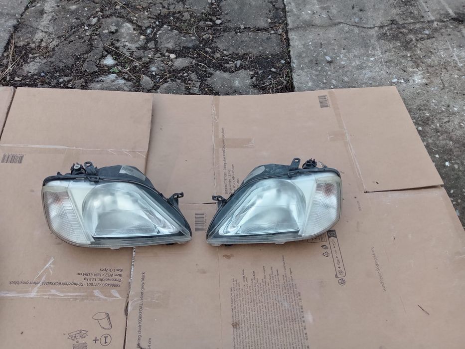 Far faruri Dacia Logan 1