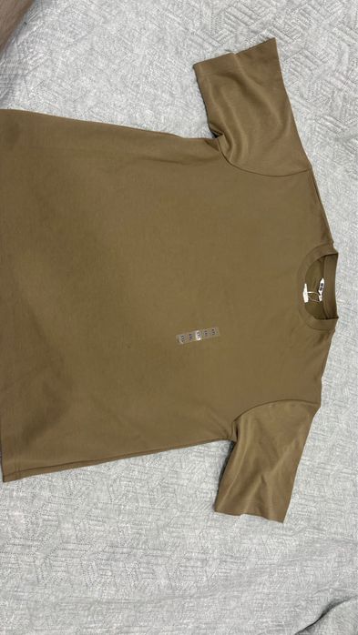 Продам вещи юникло