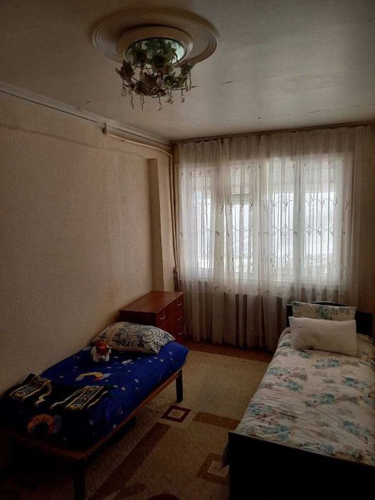 Chorsu markazidan uy