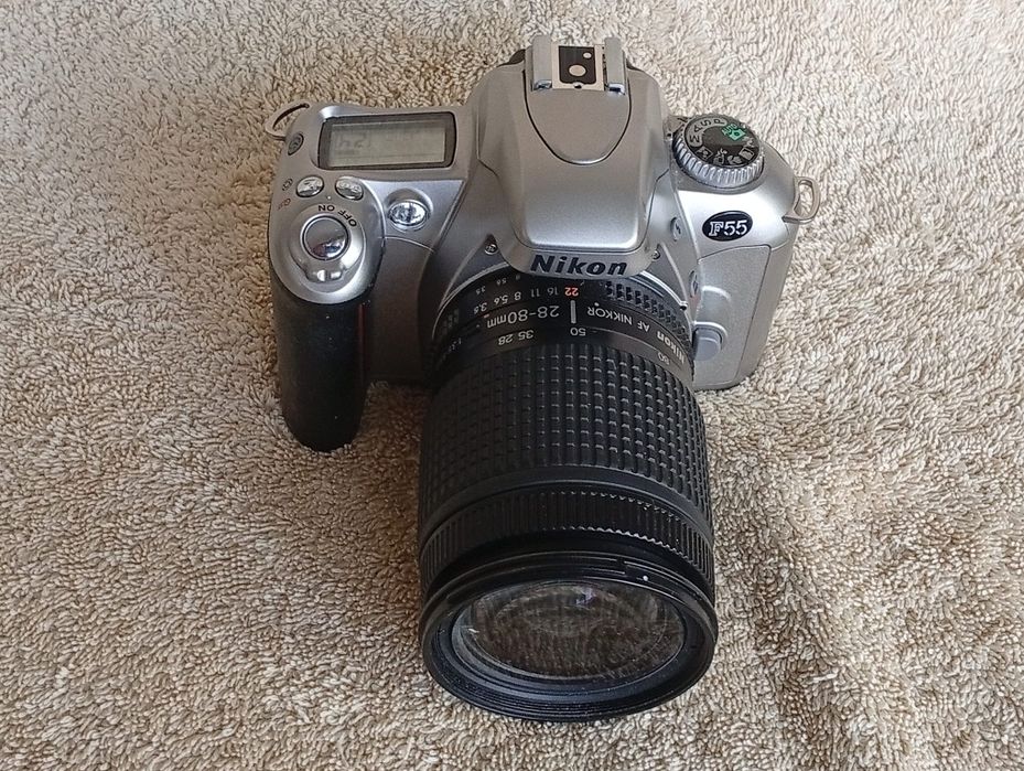 Aparat foto Nikon F 75