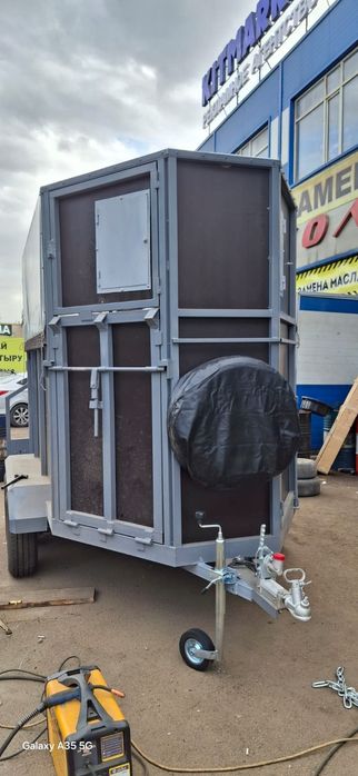 Коневозка двухосный