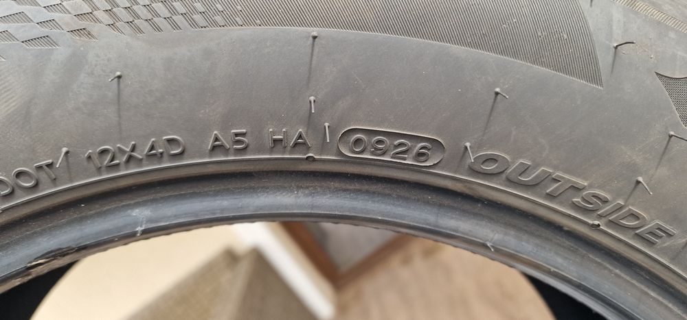 Vind 4 anvelope vara Hankook pentru Tesla  ,dot 2026, foarte putin rulate