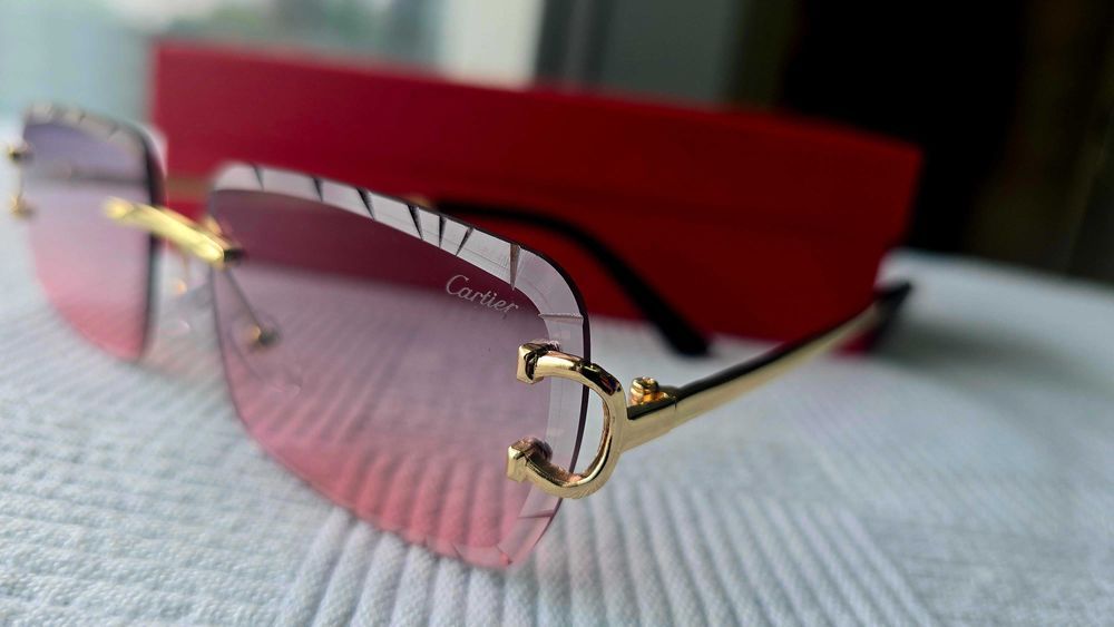 Ochelari de soare Cartier Diamond Cut roz. Transport Gratuit