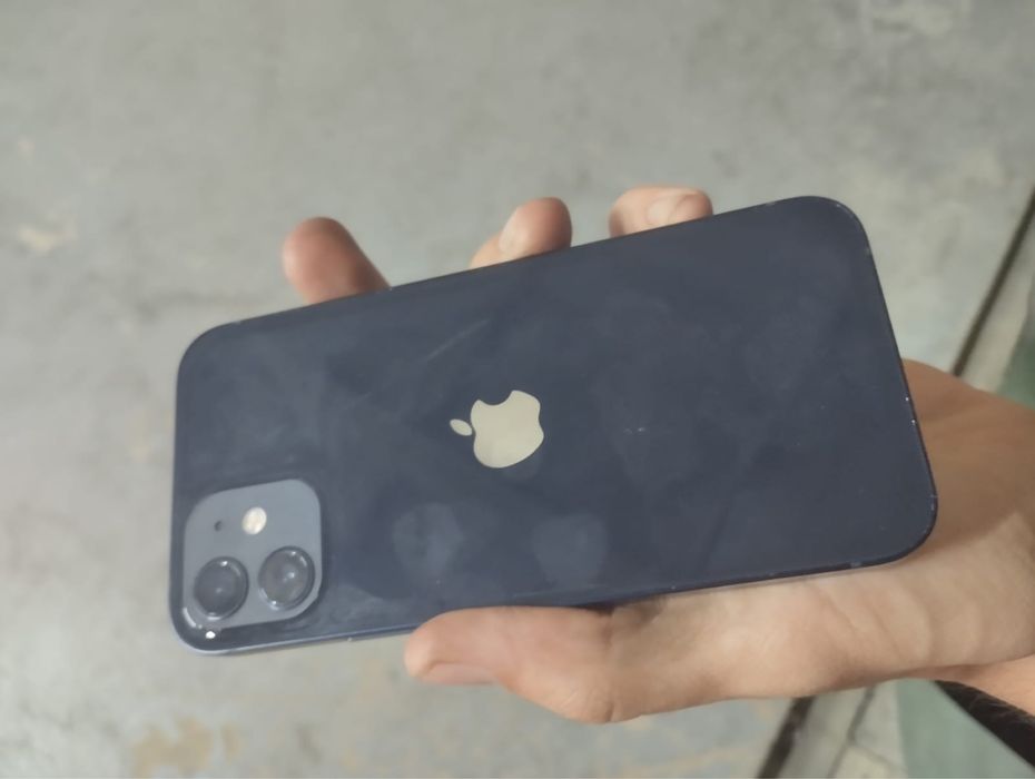 Iphone 12 79% батаерии