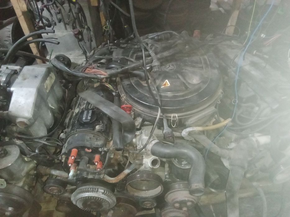 Мерседес 124Ауди  с4