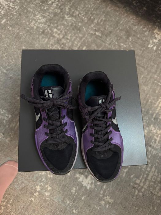 Кроссовки nike.