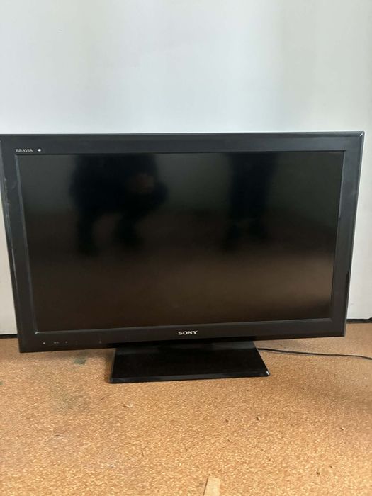 Телевизор Sony във много добро състояние
