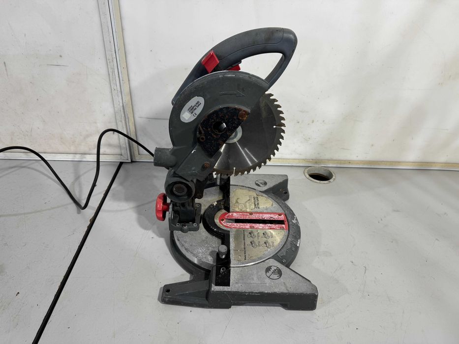 Циркуляр пендула - Pro  1200W / 210mm