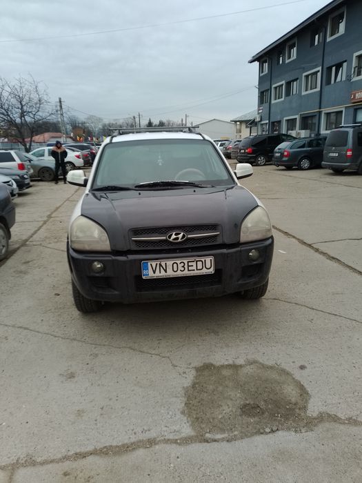 Vând Hyundai Tucson benzina și gpl