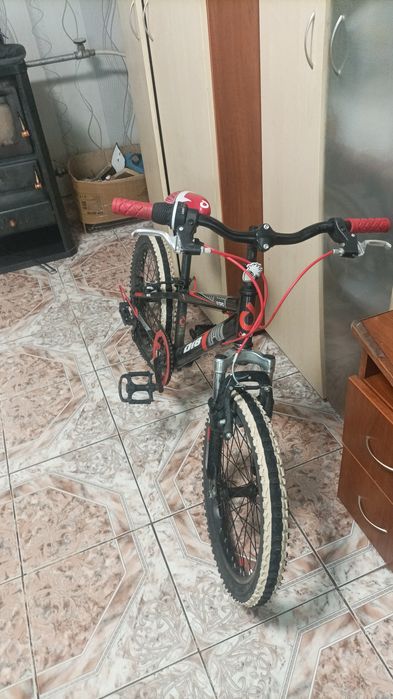 Децко колело D18