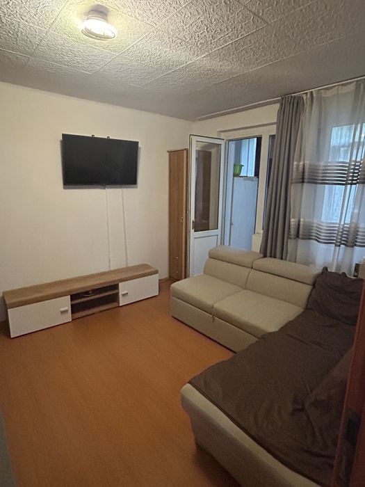 Închiriez apartament 2 camere, etaj 1, Metrou Brâncoveanu / Piața Sudului