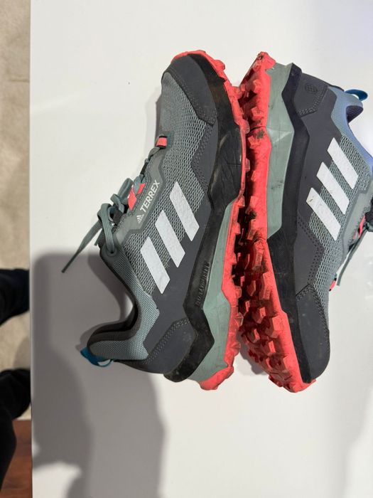 Adidas terrex marimea 43