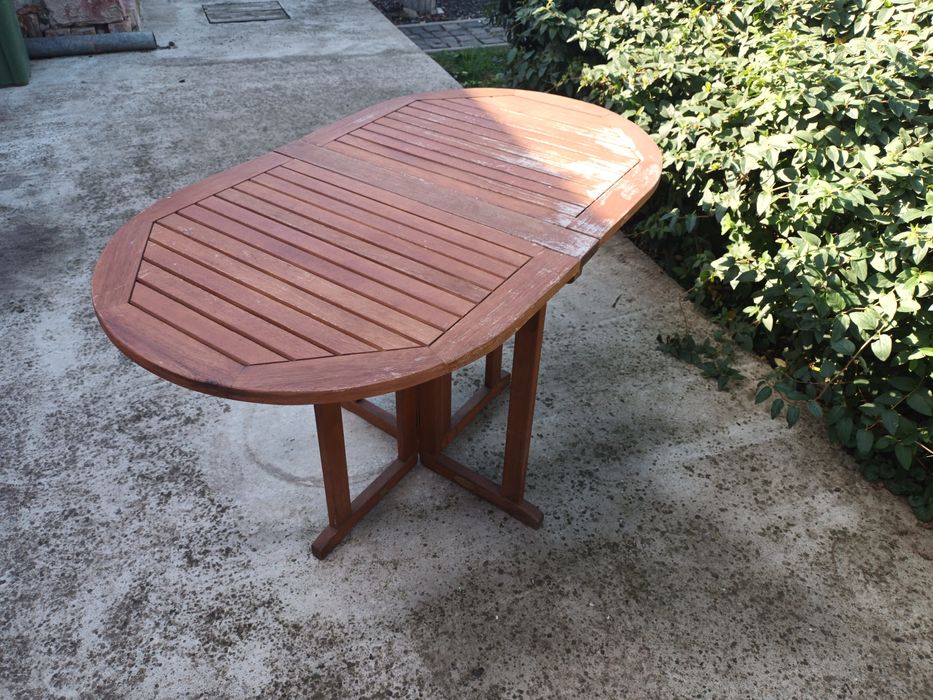 Masa de gradina din lemn masiv