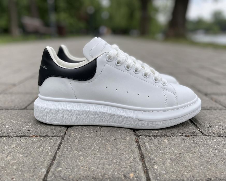 Adidasi Alexander Mcqueen Alb Clasic