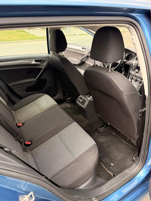 Vând VW Golf VII