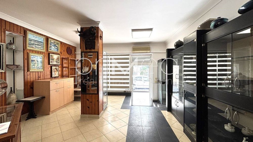 Магазин в Бургас-Център площ 111 цена 159000