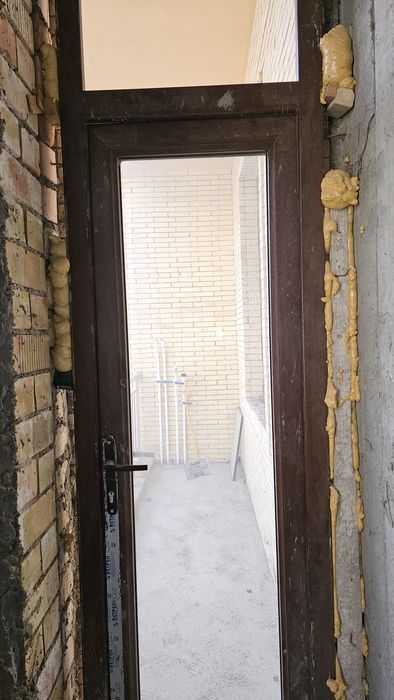 Продается 2-х ком. квартира в  новостройке 76м2