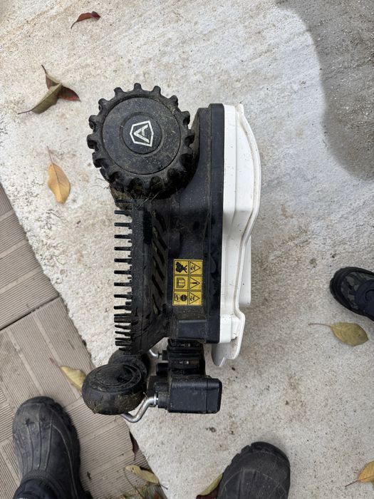 Robot de gazon Ambrogio L20 Elite până la 1000 mp