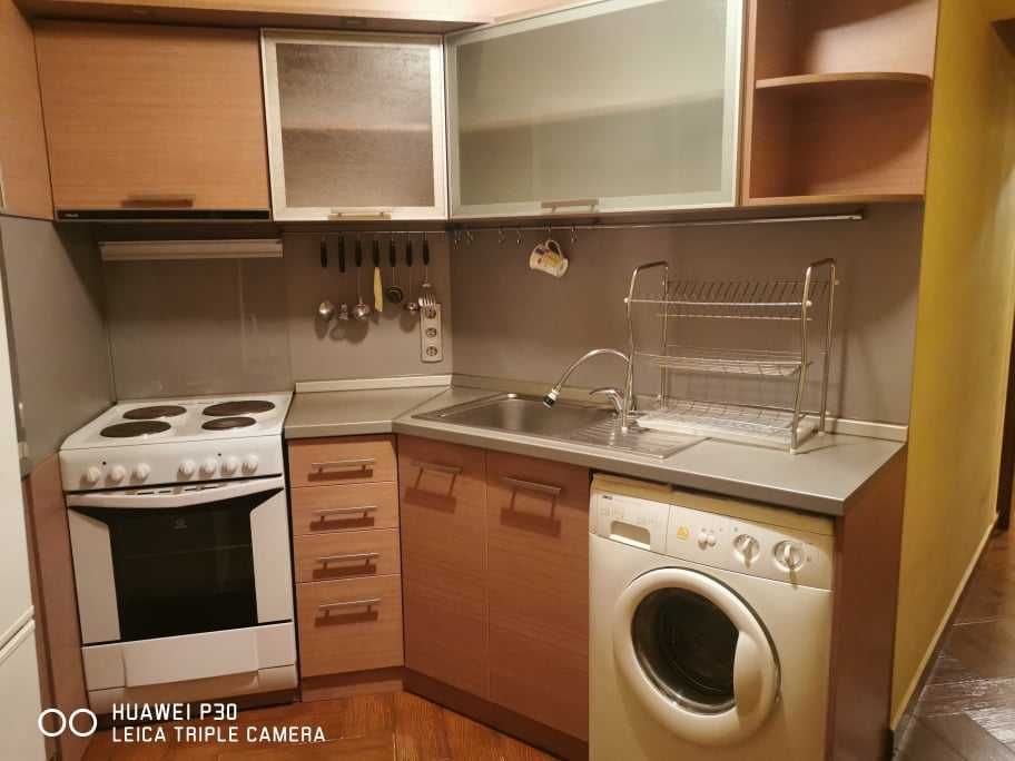 Дава се под наем Тристаен апартамент в София, Оборище - 112 кв.м за 625 € - Снимка #5