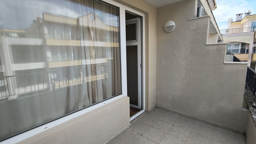 Продава се Двустаен апартамент в к.к. Слънчев бряг - 63 кв.м за 1032 €/кв.м - Снимка #6