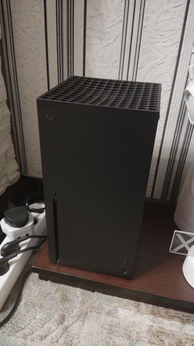 Продам Xbox series X