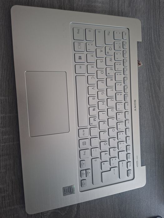 Carcasă superioară Sony Vaio Flip 14 din seria SVF14N