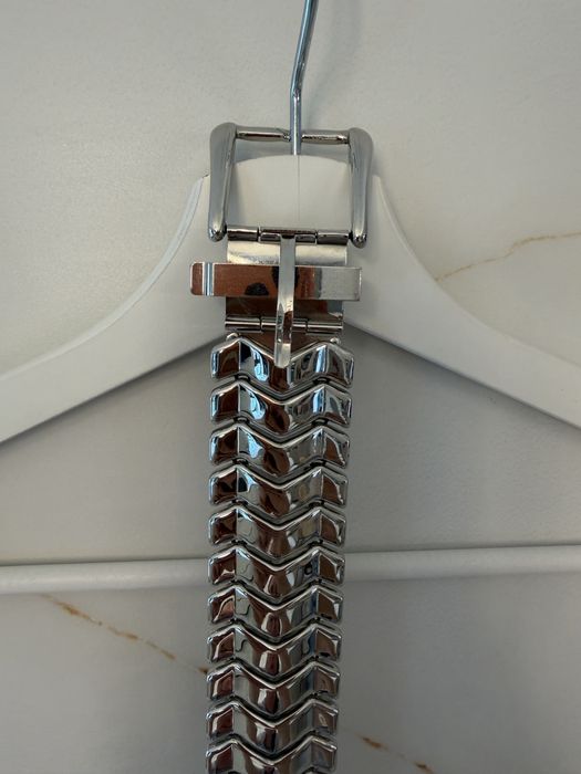 Curea metalica argintie