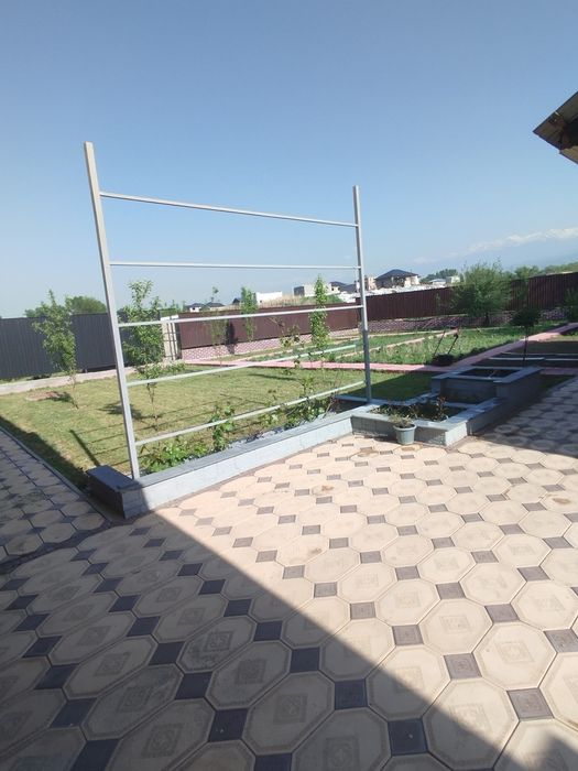 Продам дом в поселке Долан