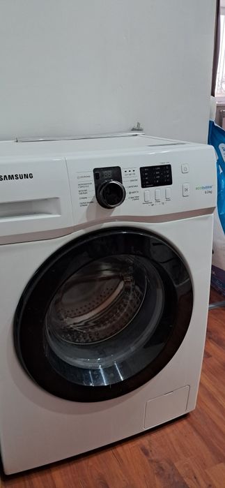 Стиральная машина в хорошем сост