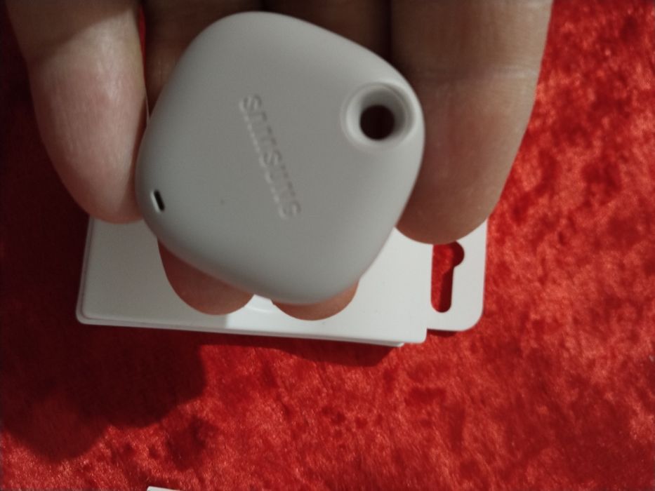 Самсунг трэкер новый