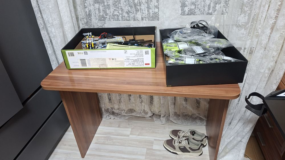 Стол офисный - компьютерный