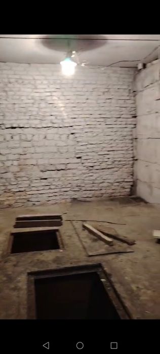 Продам гараж в обществе