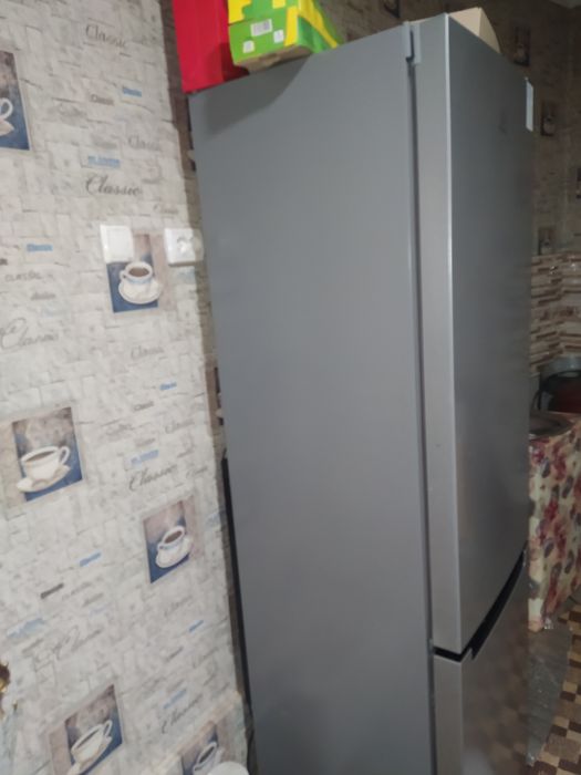 Холодильник Indesit б/у