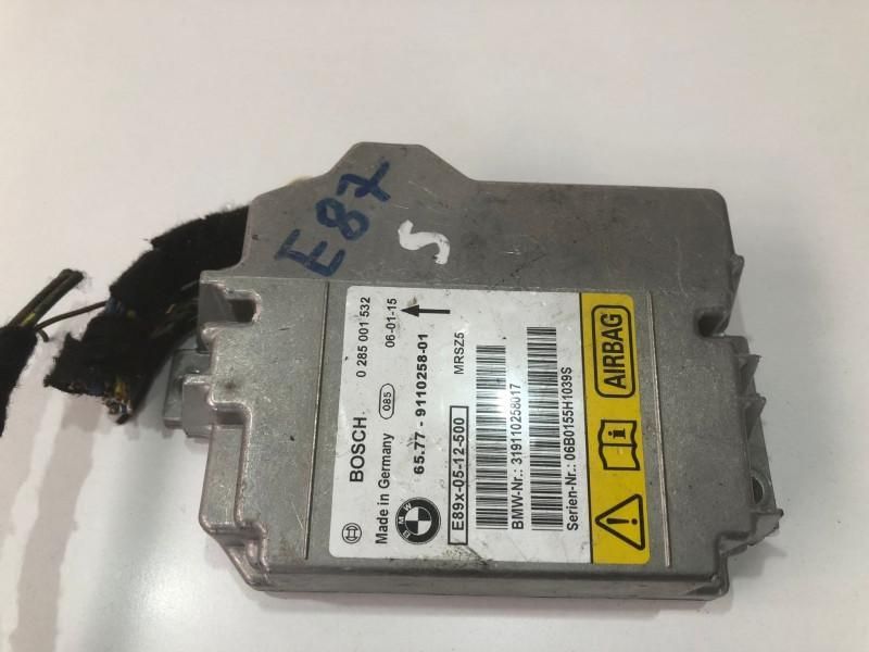 Calculator airbag BMW Seria 1 E81, E87 9110258