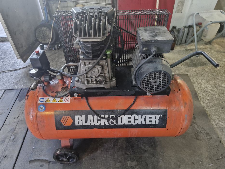 compresor black decker 100l