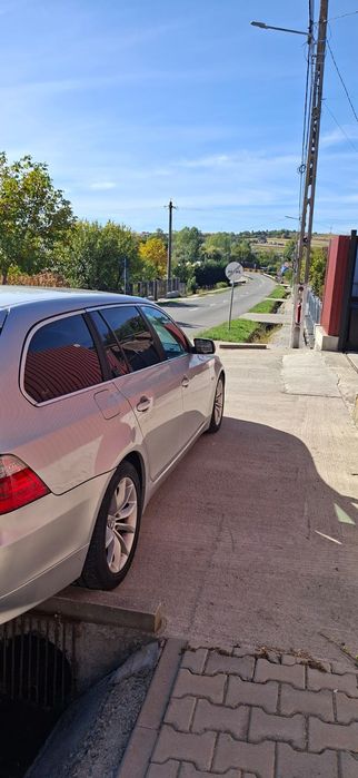 BMW 5 Series 2009 — imagine 4