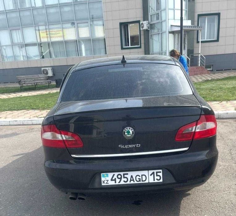 Шкода     суперб
