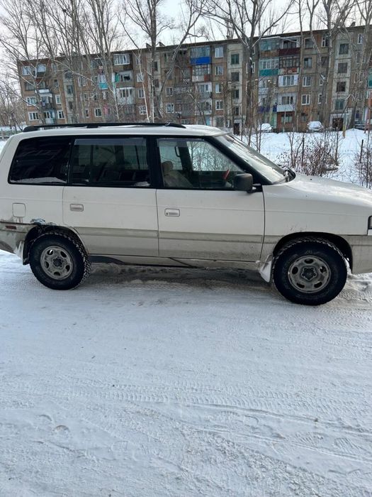 Мазда MPV срочно за 800к
