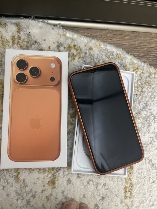 Айфон 17 ый в корпусе XR