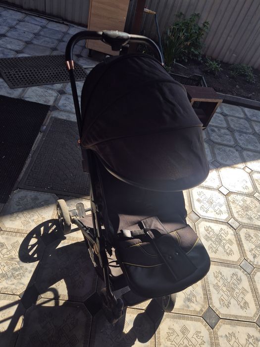 Продается детская коляска