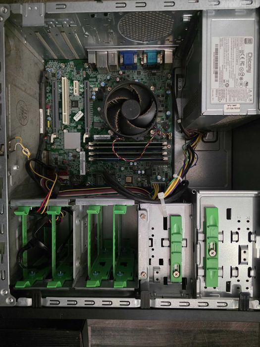 Компютър Acer Veriton M4650G I3-7100/32GB DDR4/256GB SSD/WIN10 OEM