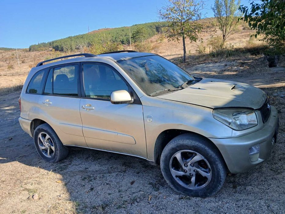 Toyota RAV4 2.0D4D 2003г. НА ЧАСТИ