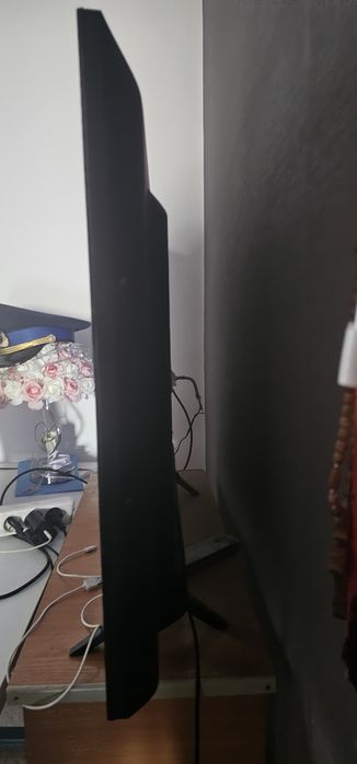 Philips телевизор