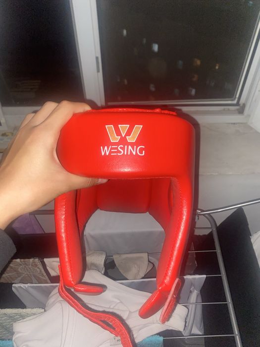 wesing боксерские шлем