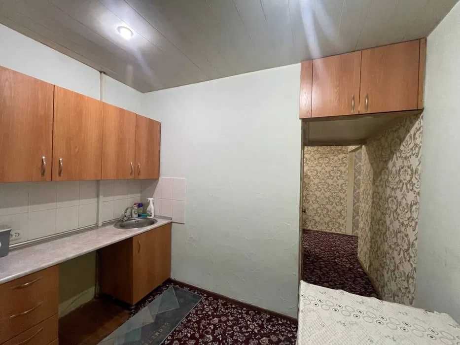 Юнусабад 10 кв 2/2/5 (58м2)  Конечка. Чистая квартира