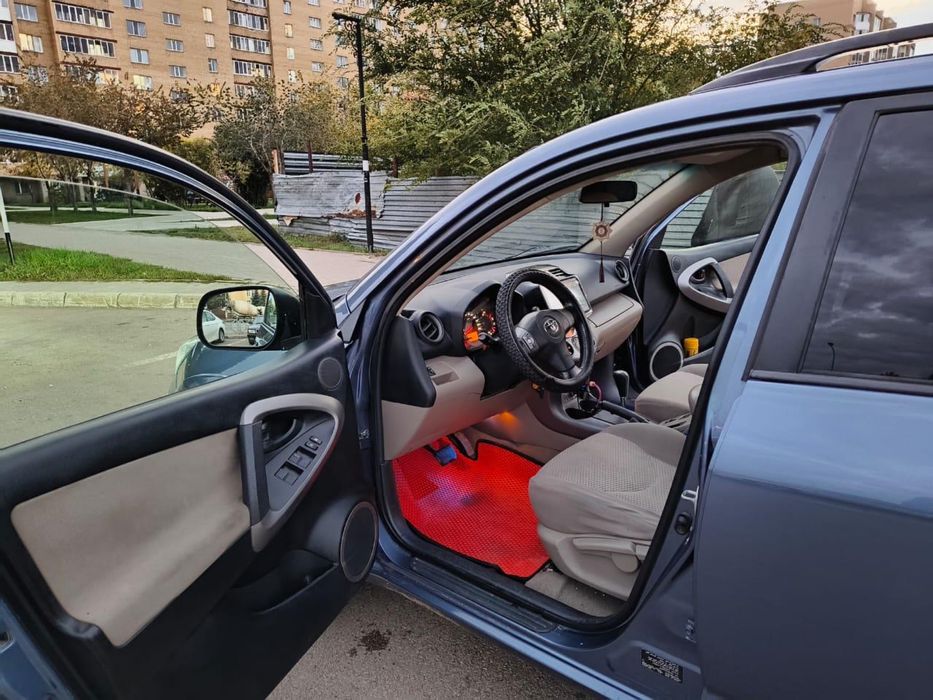 Продам Раф4 лонг