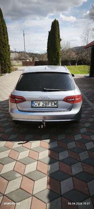 Vând Audi A4 B 8.5