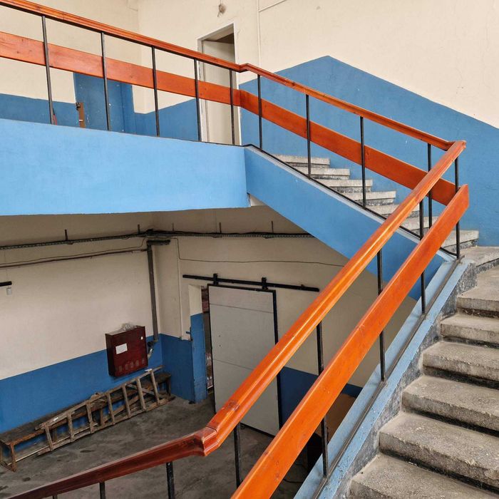 Продава се Промишлена сграда в Плевен, Индустриална зона - 2047 кв.м за 335 €/кв.м - Снимка #8