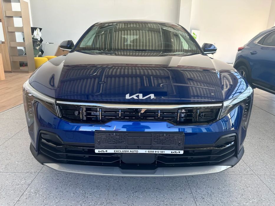 Kia K4