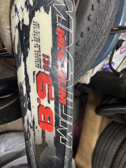 Ски обувки ски и щеки